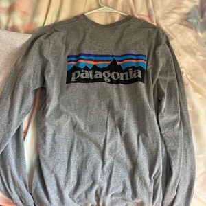 Padagonia long sleeve